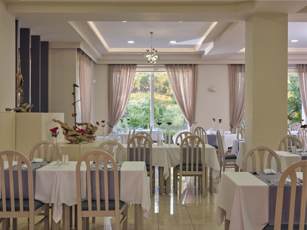 Park Hotel & Spa Tsilivi  Exterior photo