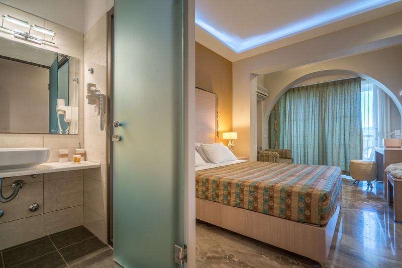 Park Hotel & Spa Tsilivi  Exterior photo