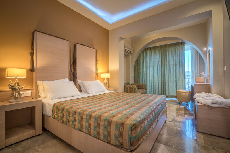 Park Hotel & Spa Tsilivi  Exterior photo